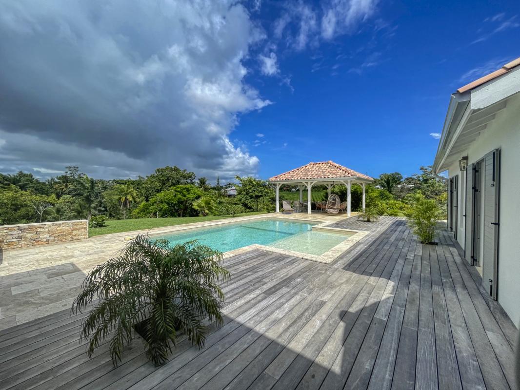 Villa Petit Bourg avec piscine - Pisicne 3